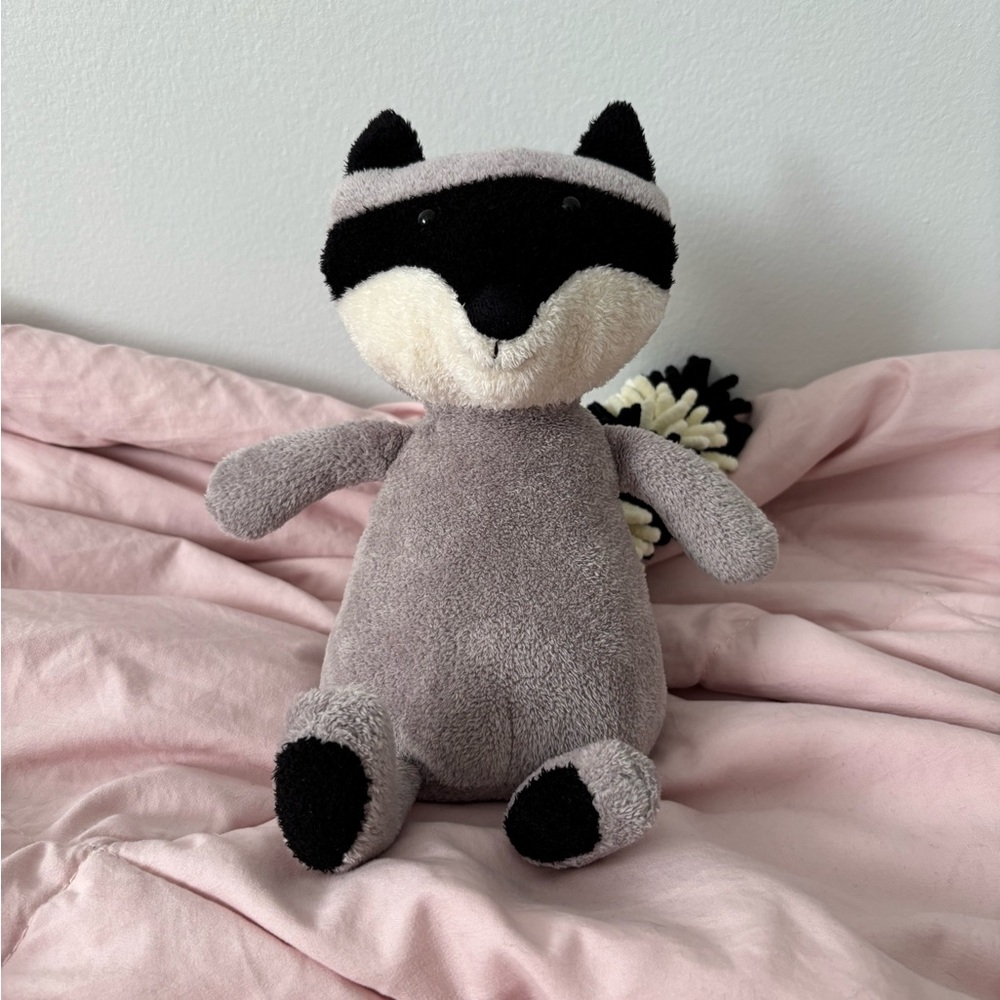Jellycat Noodle Raccoon